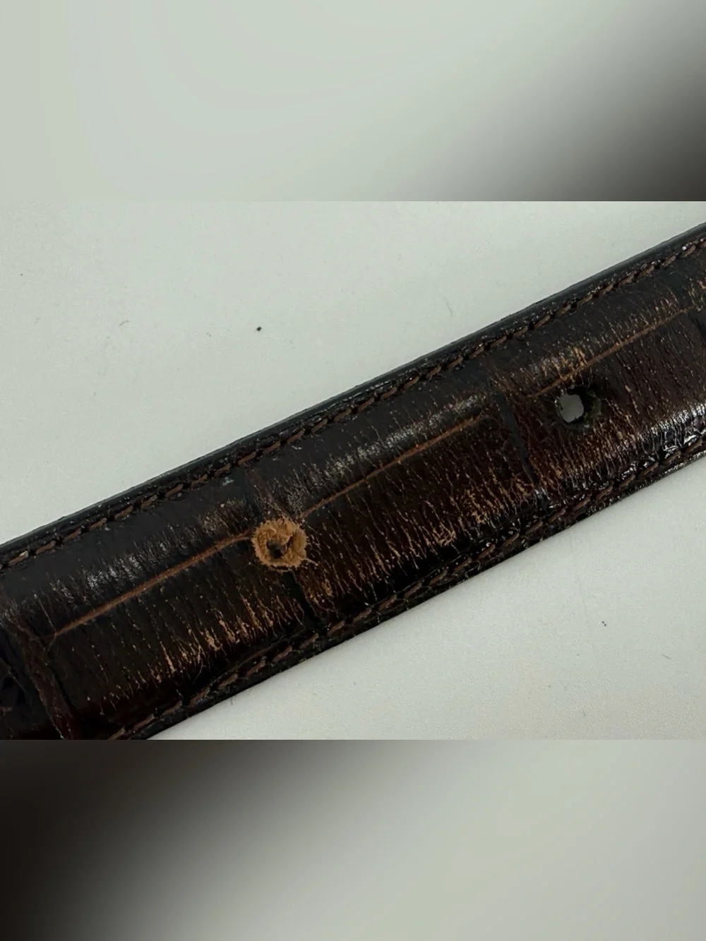 Vintage Stone Mountain Croc Embossed Dark Brown Leather‎ Belt L
